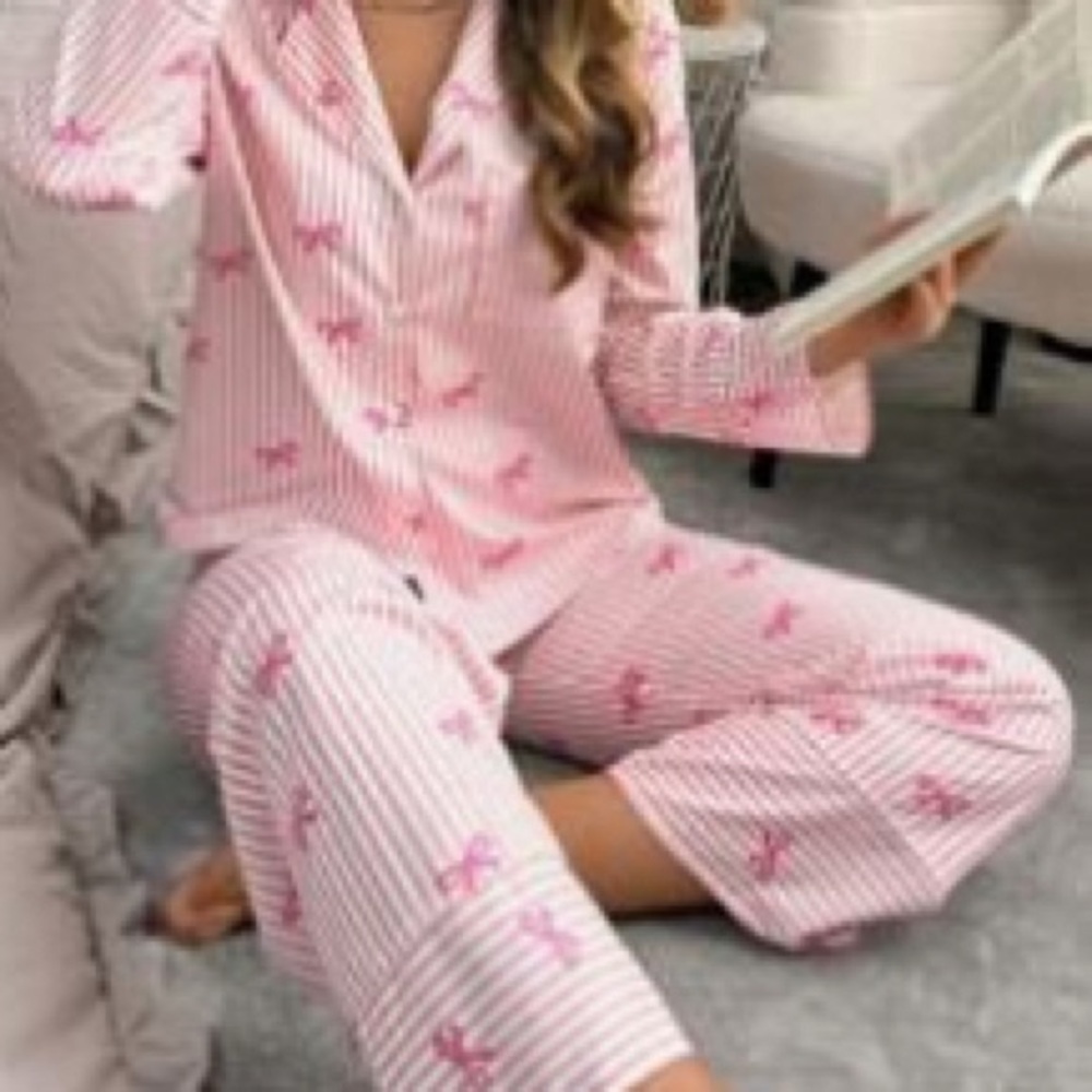 Pink Striped Pajama Set with Bow Print